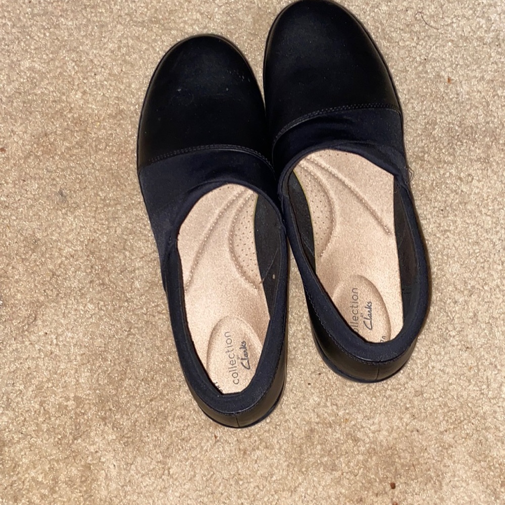 Clark shoes Cora Heather black size 9 M minimal wear. Excellent shoes.
